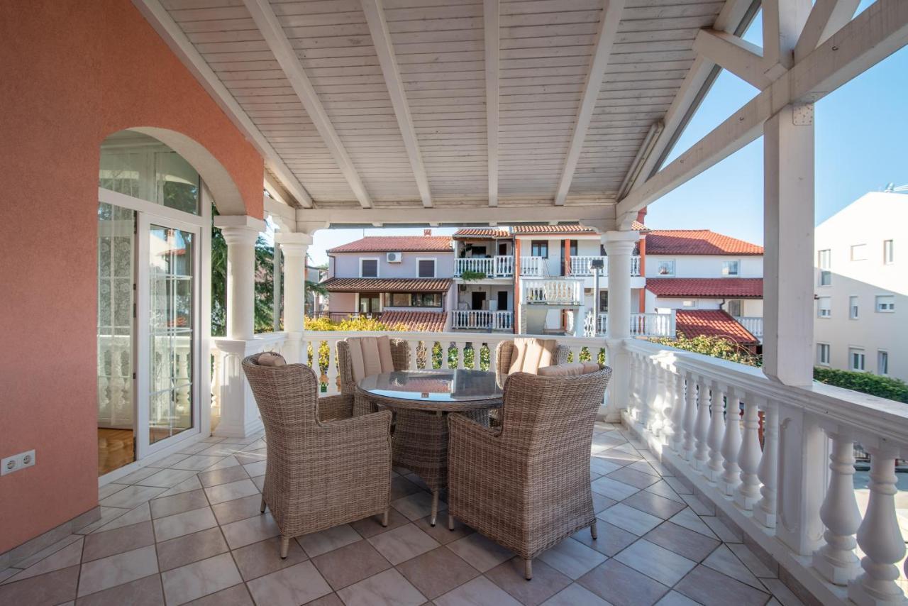 Vera Guest house